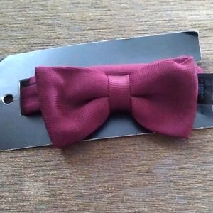 Nwt men's H& M maroon bowtie